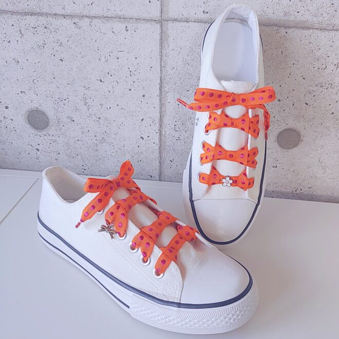おしゃれな靴紐の結び方 かわいい 小さなリボン３つ並び My Shoelaces